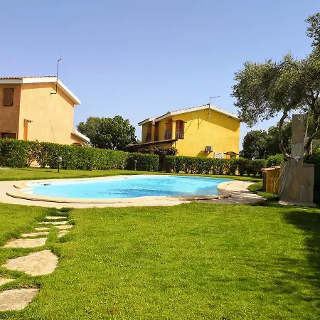 Casa Del Giunco * SantʼAnna Arresi
