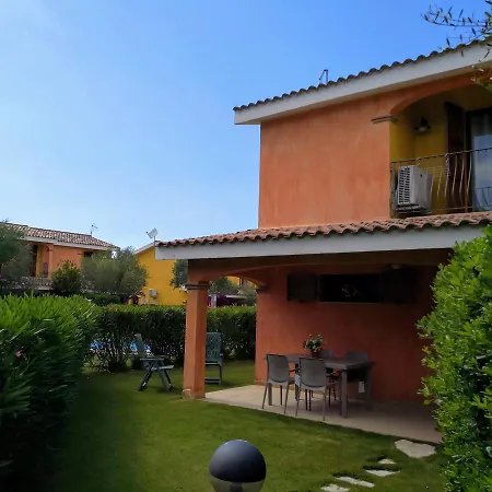Casa Del Giunco * SantʼAnna Arresi