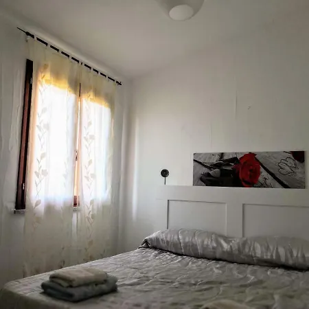 Casa Del Giunco * SantʼAnna Arresi